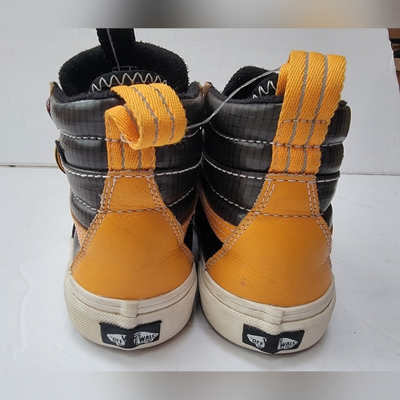 Vans Primaloft All Weather Hi Top Sneakers Black/Yellow Size 7 Women's 5.5 Men's - Picture 2 of 5